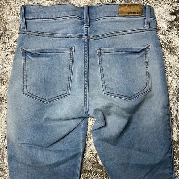 Express Legging Mid Rise Jeans - Picture 3 of 5